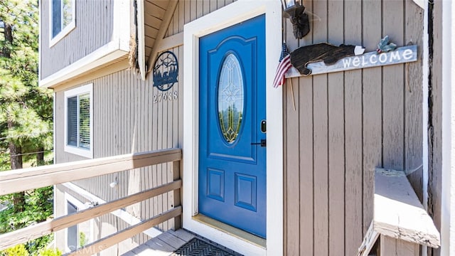 27638 St Bernard Ln, Lake Arrowhead, CA 92352 - entrance to property