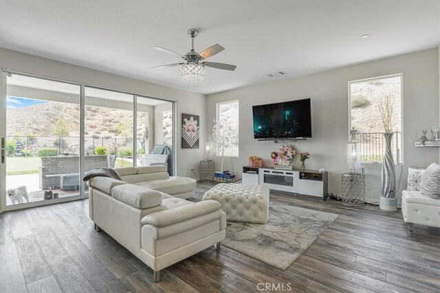 18317 Cumulus Ct, Canyon Country, CA 91350 - photo 4