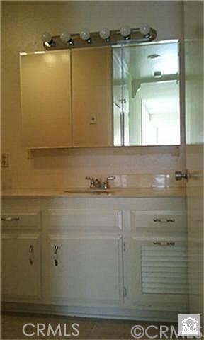 2119 Via Puerta Unit Q, Laguna Woods, CA 92637 - bathroom with vanity