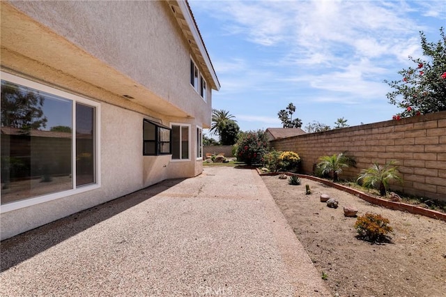 3016 Daphney Ct, Simi Valley, CA 93063 - fenced backyard with a patio area