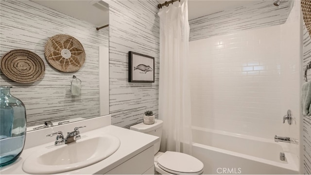 30020 Pomo Canyon Ct, Menifee, CA 92585 - bathroom with toilet, shower / tub combo with curtain, and vanity