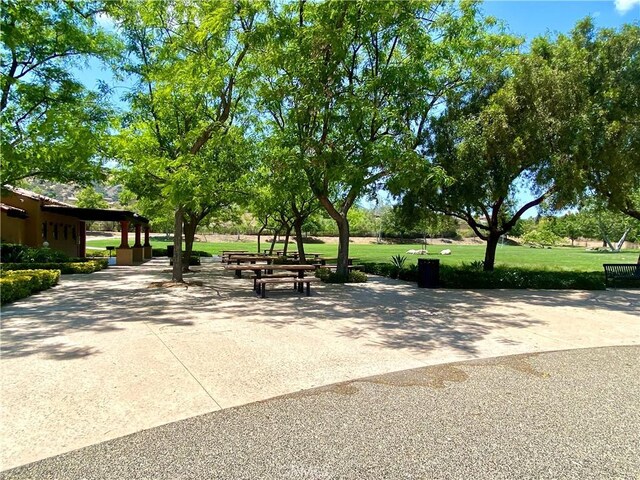 8875 Soothing Ct, Corona, CA 92883 - photo 7