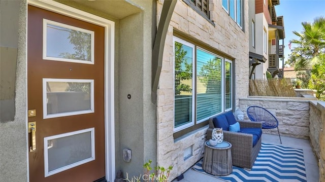 1207 Doheny Way, Dana Point, CA 92629 - entrance to property featuring stone siding and stucco siding