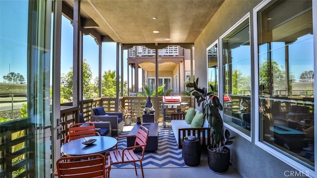 1207 Doheny Way, Dana Point, CA 92629 - sunroom / solarium with healthy amount of natural light