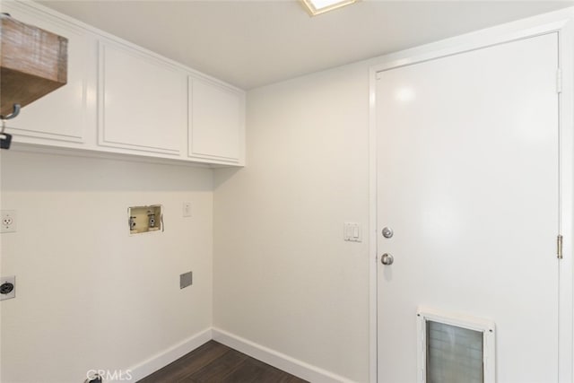 16783 Lake Knl, Riverside, CA 92503 - laundry area with baseboards, dark wood-style flooring, cabinet space, electric dryer hookup, and hookup for a washing machine