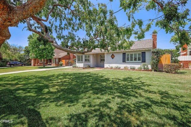 829 E Ada Ave, Glendora, CA 91741 - ranch-style home with stucco siding, a front lawn, and a chimney