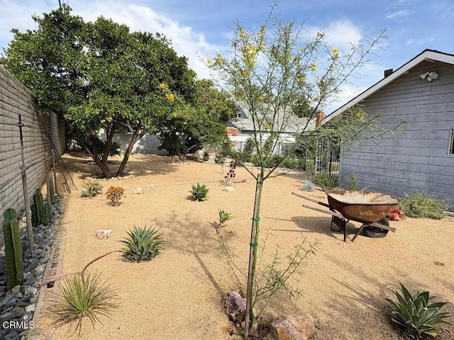 829 E Ada Ave, Glendora, CA 91741 - view of yard