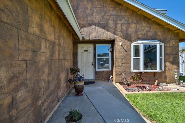 3012 Homer Cir, Jurupa Valley, CA 91752 - entrance to property featuring a lawn
