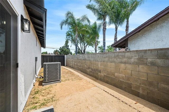 9944 Poplar Ave, Fontana, CA 92335 - photo 46