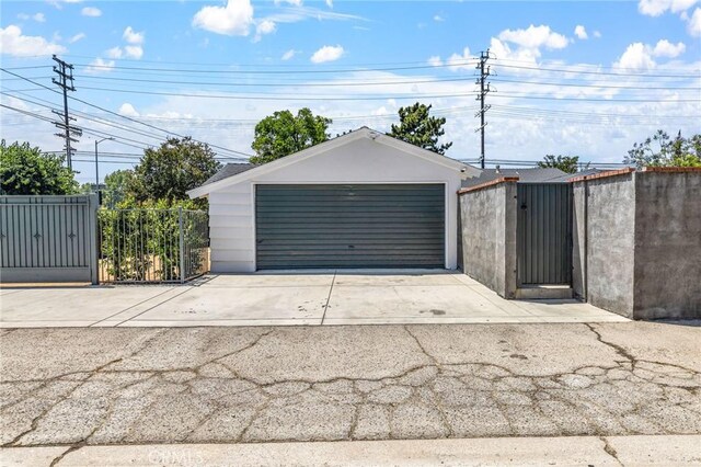 16801 Nordhoff St, Northridge, CA 91343 - detached garage with a gate