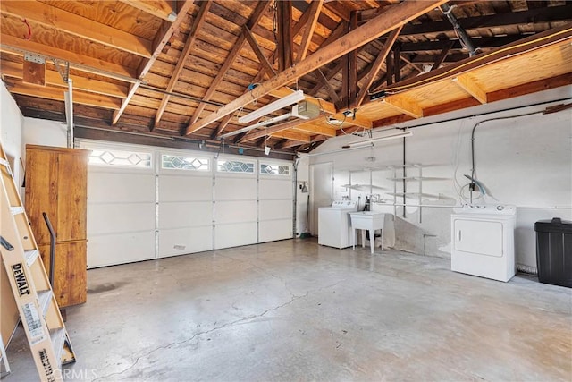 11777 Preston Ln, Yucaipa, CA 92399 - garage with a sink