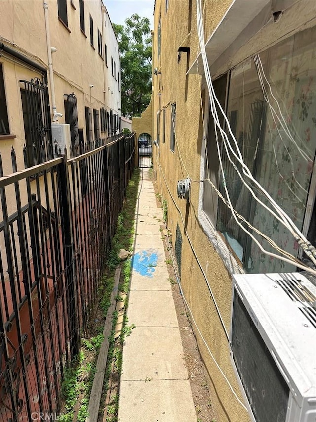1136 Arapahoe St, Los Angeles, CA 90006 - view of road
