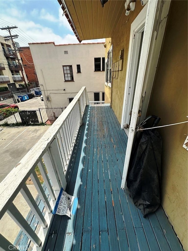 1136 Arapahoe St, Los Angeles, CA 90006 - view of deck