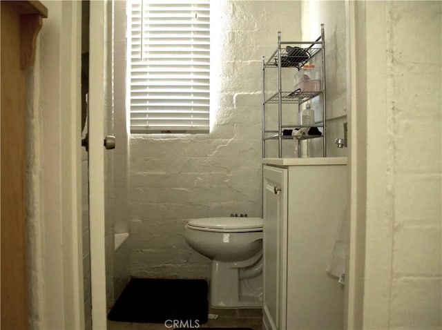 73514 Desert Trail Dr Unit 29, Palms, CA 92277 - bathroom featuring vanity and toilet