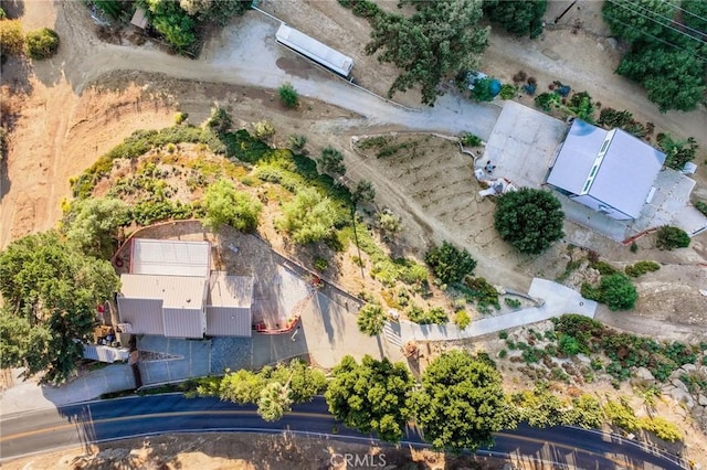 801 Box Canyon Rd, Canoga Park, CA 91304 - drone / aerial view