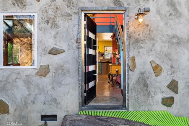 801 Box Canyon Rd, Canoga Park, CA 91304 - view of doorway to property