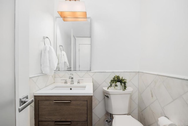 731 Valley Ave, Solana Beach, CA 92075 - half bath with toilet and vanity