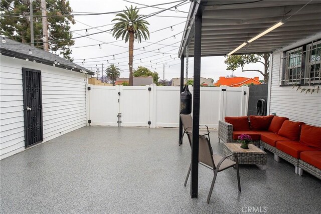 8924 Towne Ave, Los Angeles, CA 90003 - photo 13
