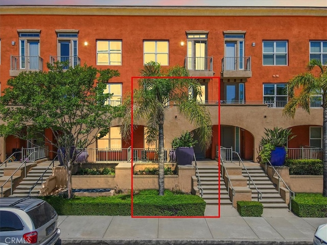 89 E Commonwealth Ave Unit 1I, Alhambra, CA 91801 - view of building exterior featuring stairway