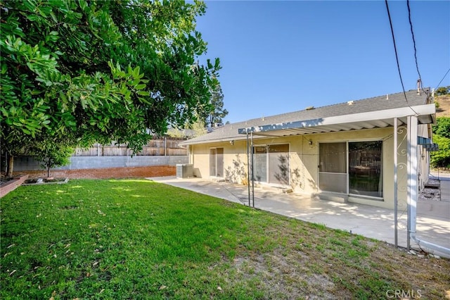 3319 Sparr Blvd, Glendale, CA 91208 - rear view of house featuring stucco siding and a patio area