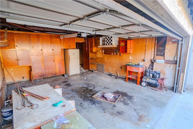 317 N 19th St, Montebello, CA 90640 - garage with a garage door opener