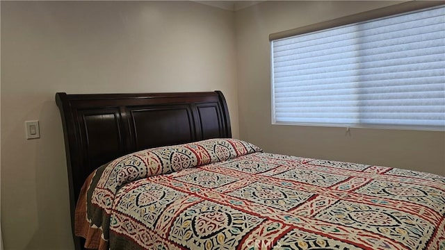 10407 Danube Ave, Granada Hills, CA 91344 - view of bedroom