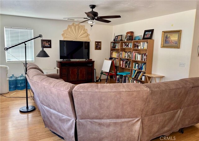 45002 Thalia Ln, Lake Elsinore, CA 92532 - photo 12