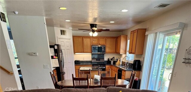 45002 Thalia Ln, Lake Elsinore, CA 92532 - photo 14