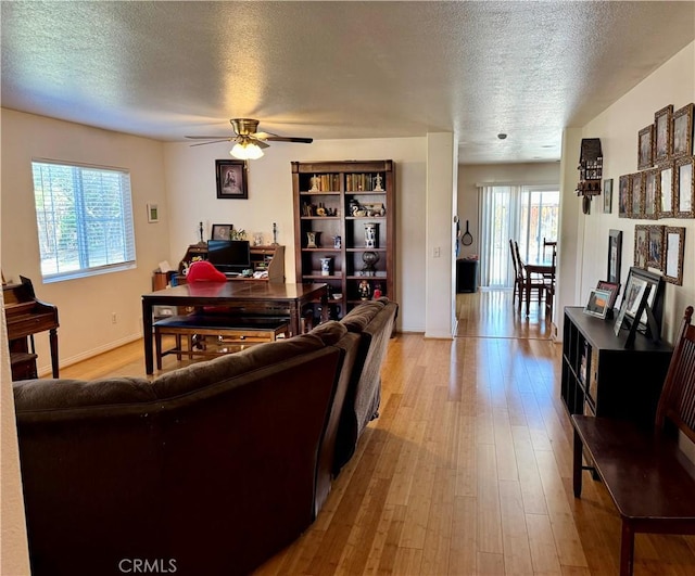 45002 Thalia Ln, Lake Elsinore, CA 92532 - photo 6