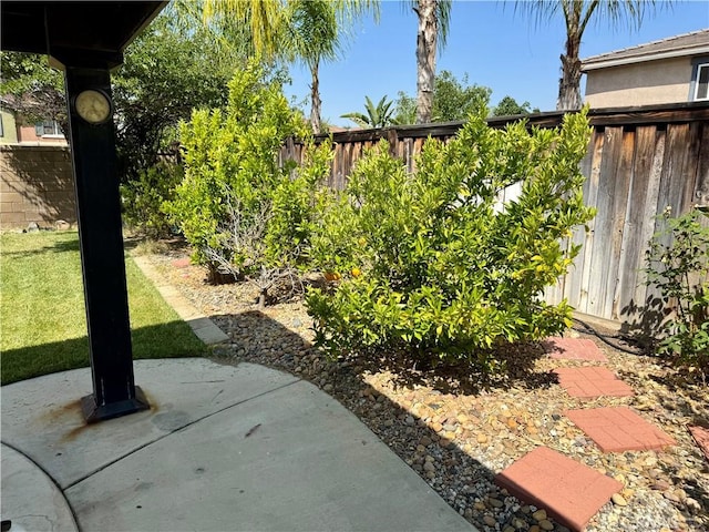 45002 Thalia Ln, Lake Elsinore, CA 92532 - photo 32
