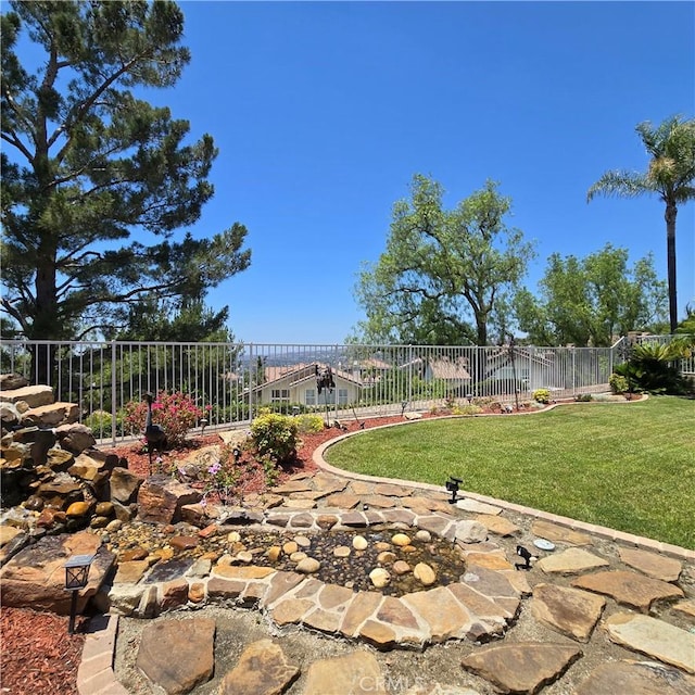 530 S Laureltree Dr, Anaheim Hills, CA 92808 - view of patio / terrace