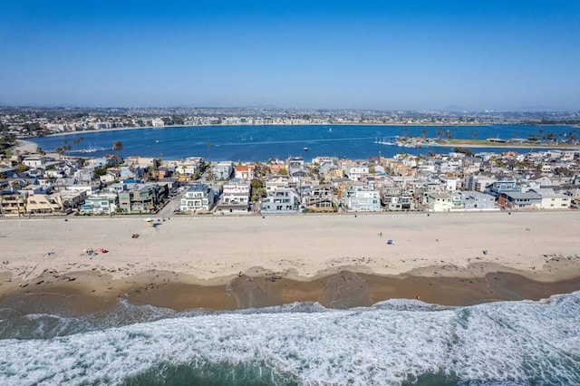 3879 Ocean Front Walk, San Diego, CA 92109 - water view with local beach
