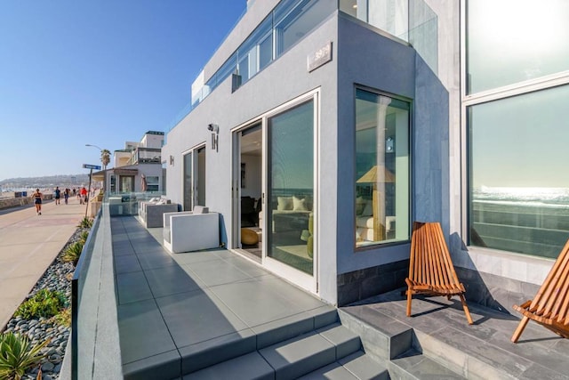 3879 Ocean Front Walk, San Diego, CA 92109 - view of patio / terrace