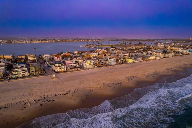 3879 Ocean Front Walk, San Diego, CA 92109 - water view with nearby beach