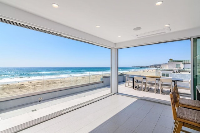 3879 Ocean Front Walk, San Diego, CA 92109 - balcony with view of water and beach