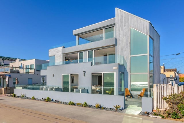 3879 Ocean Front Walk, San Diego, CA 92109 - view of front facade