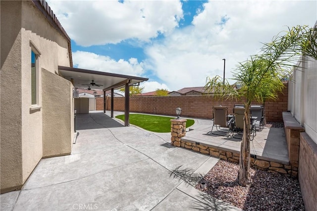 11638 Oakton Way, Corona, CA 92883 - fenced backyard featuring ceiling fan and a patio area