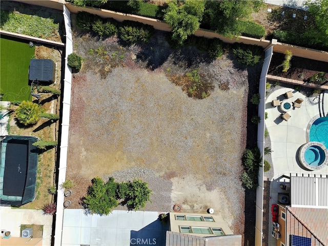 35582 Laurel Tree Ct, Winchester, CA 92596 - aerial view of a pool area