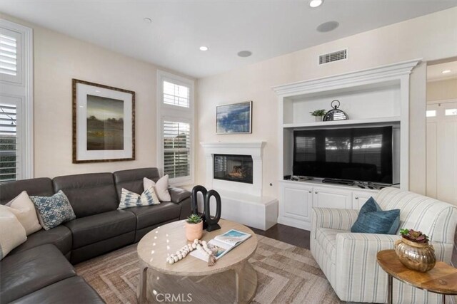 17291 Wareham Ln, Huntington Beach, CA 92649 - photo 19