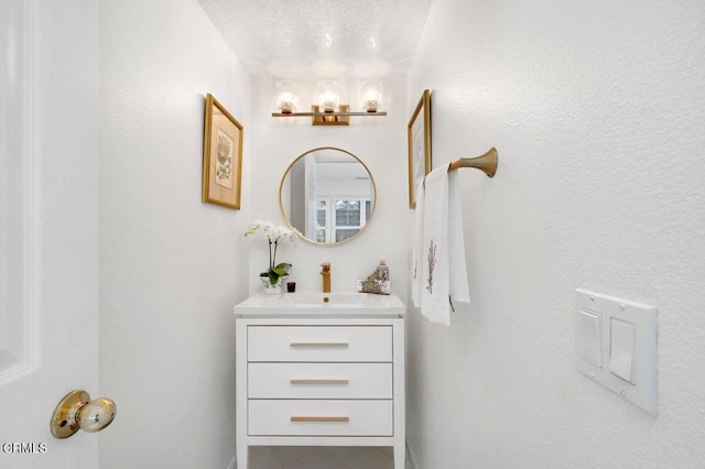 2911 Butter Creek Dr, Pasadena, CA 91107 - bathroom with vanity
