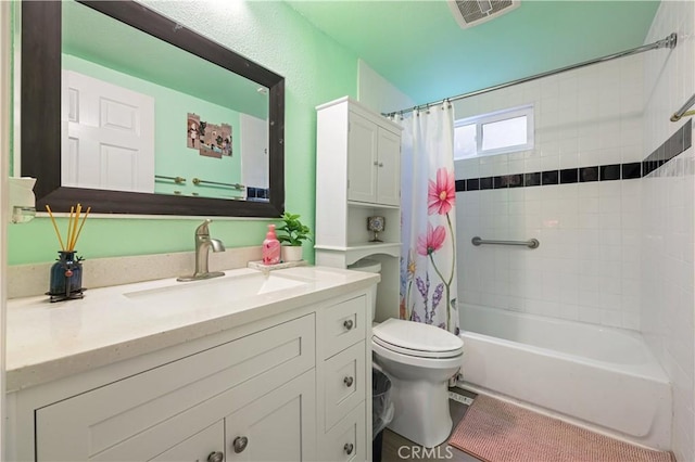 1257 E Grand Ave Unit A, Escondido, CA 92027 - full bathroom with vanity, shower / bathtub combination with curtain, and toilet