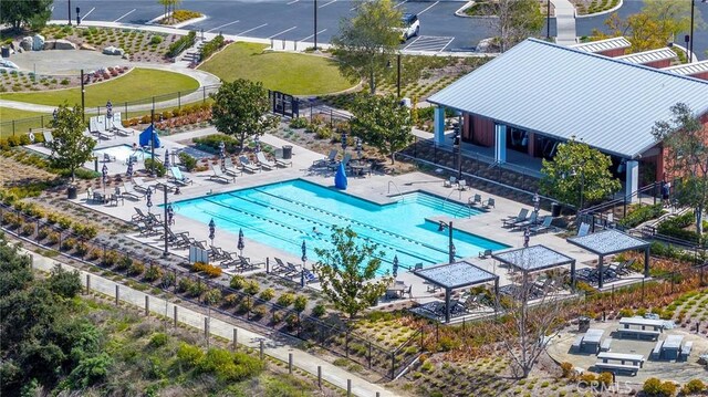 843 Longhorn Way, Rancho Mission Viejo, CA 92694 - aerial view of a pool area