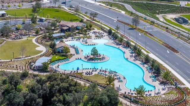 843 Longhorn Way, Rancho Mission Viejo, CA 92694 - aerial view of a pool area