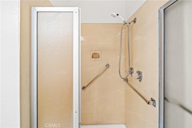 13601 Del Monte Dr Unit 75, Seal Beach, CA 90740 - bathroom with a shower stall