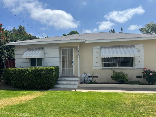 14782 Holt Ave, Tustin, CA 92780 - bungalow with a front yard and crawl space