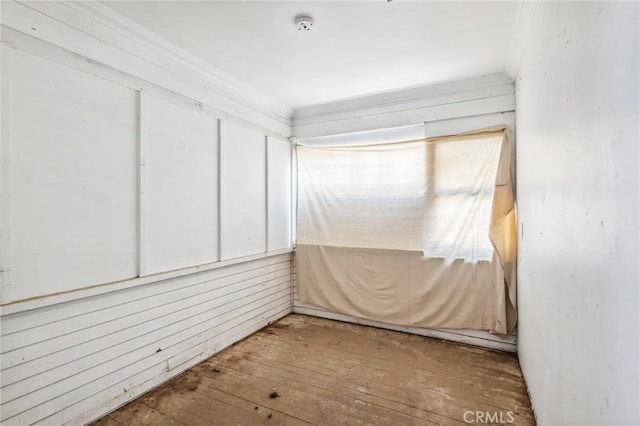 518 A St, Needles, CA 92363 - empty room featuring wood-type flooring and a smoke detector