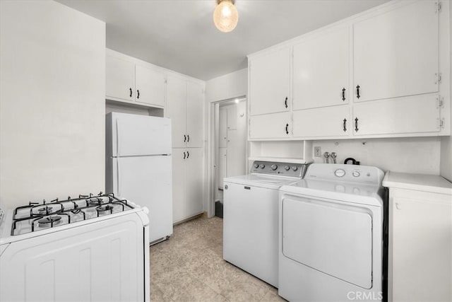 1646 W 168th St, Gardena, CA 90247 - laundry area with independent washer and dryer