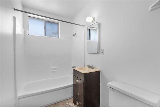 1646 W 168th St, Gardena, CA 90247 - full bathroom featuring toilet, vanity, and  shower combination