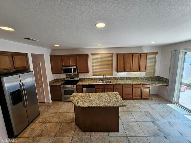 22350 Yorke Rd, Moreno Valley, CA 92553 - photo 9