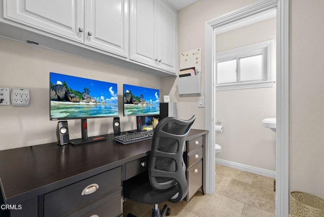 1045 Rotella St, Newbury Park, CA 91320 - home office featuring baseboards
